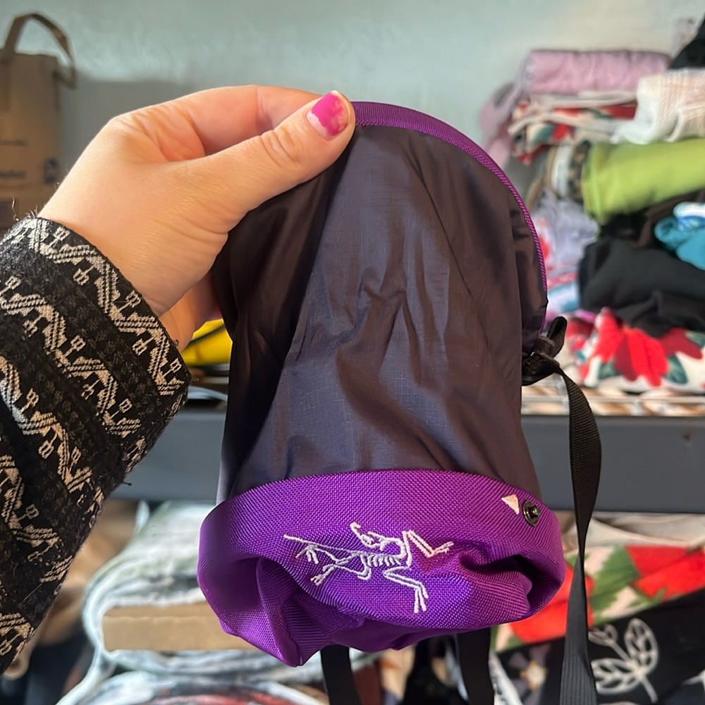 Never used arc’teryx chalk bag